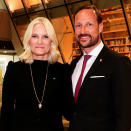 The Crown Prince and Crown Princess visited the National Library of Latvia, the Castle of Light. Foto: Lise Åserud / NTB scanpix